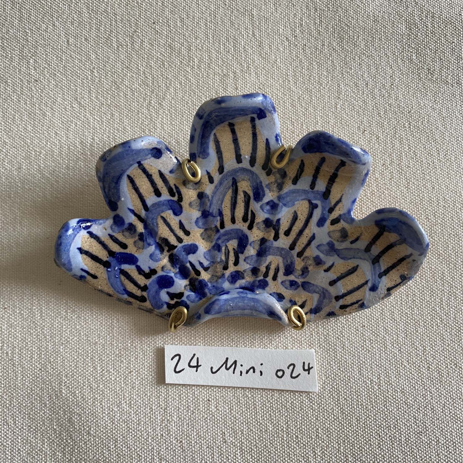 24 mini shell 024