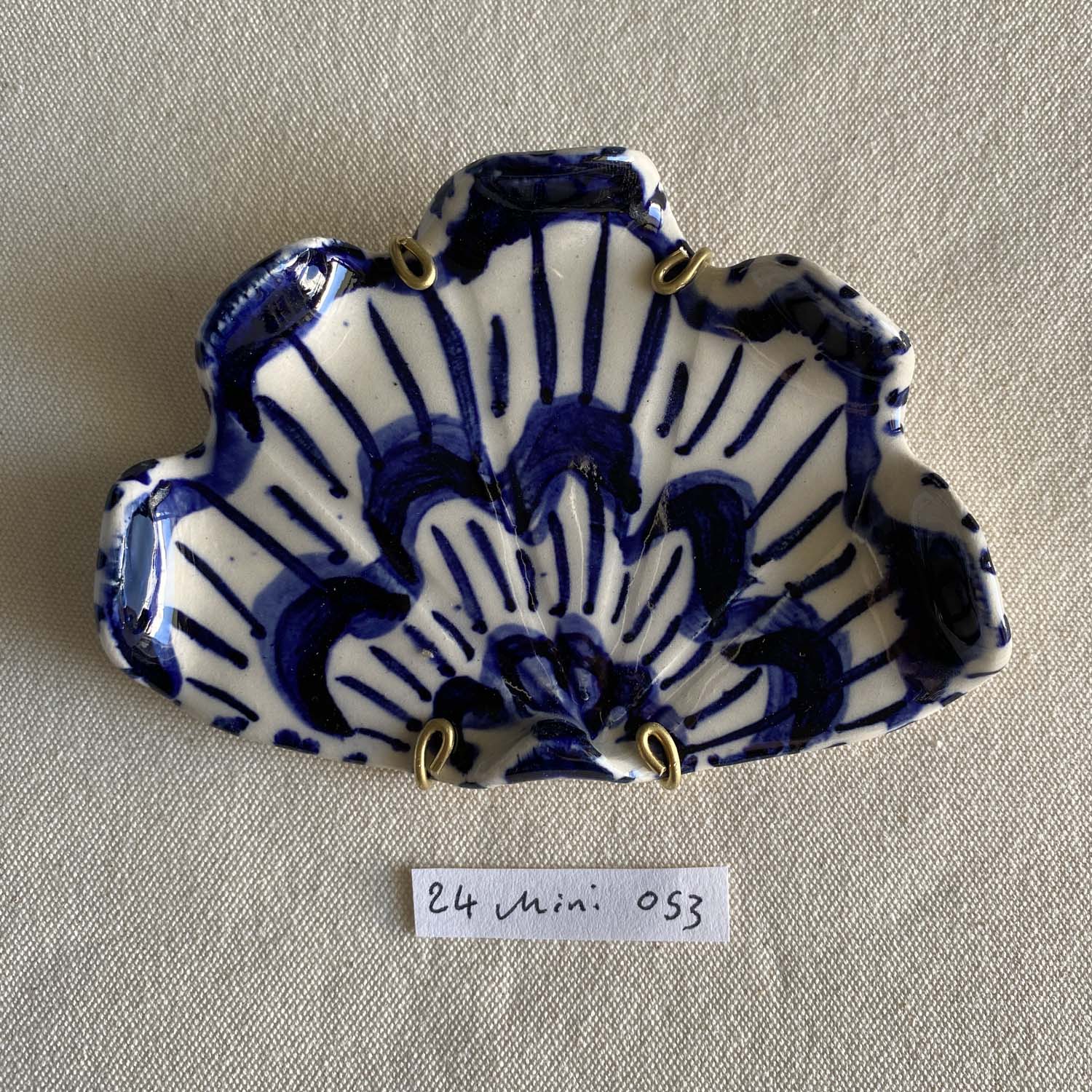 24 mini shell 053