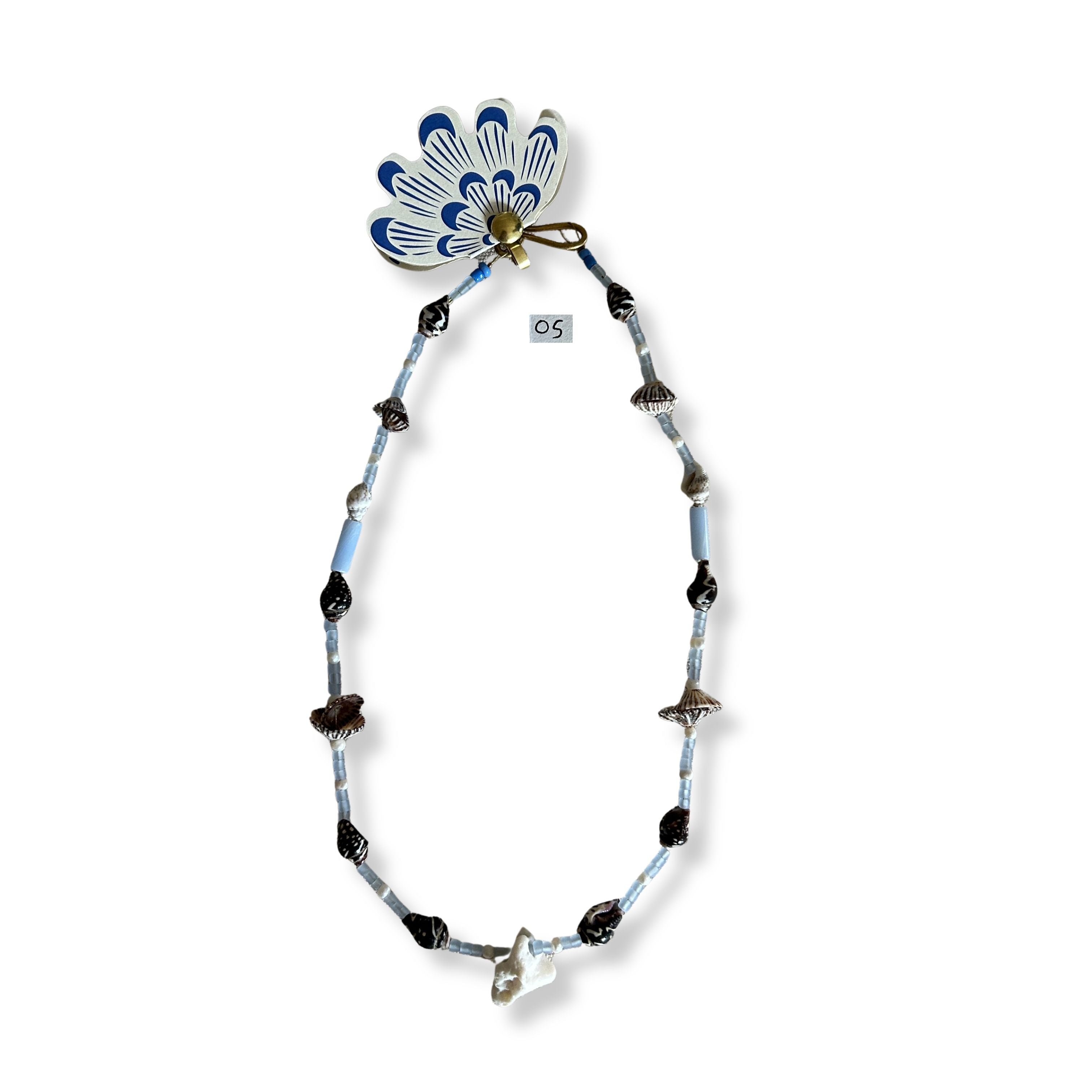 05 Shell necklace