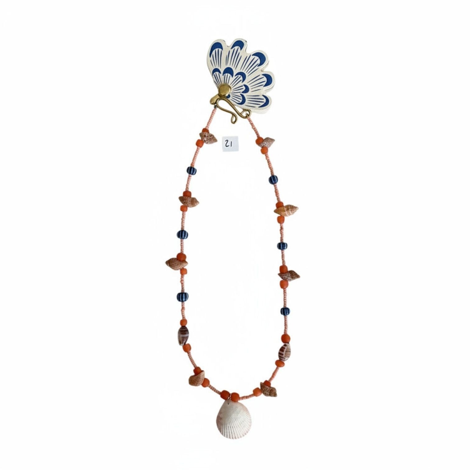 21 Shell necklace
