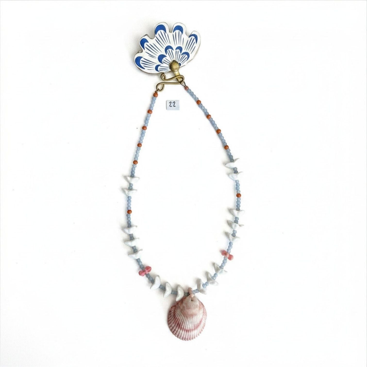 22 Shell necklace