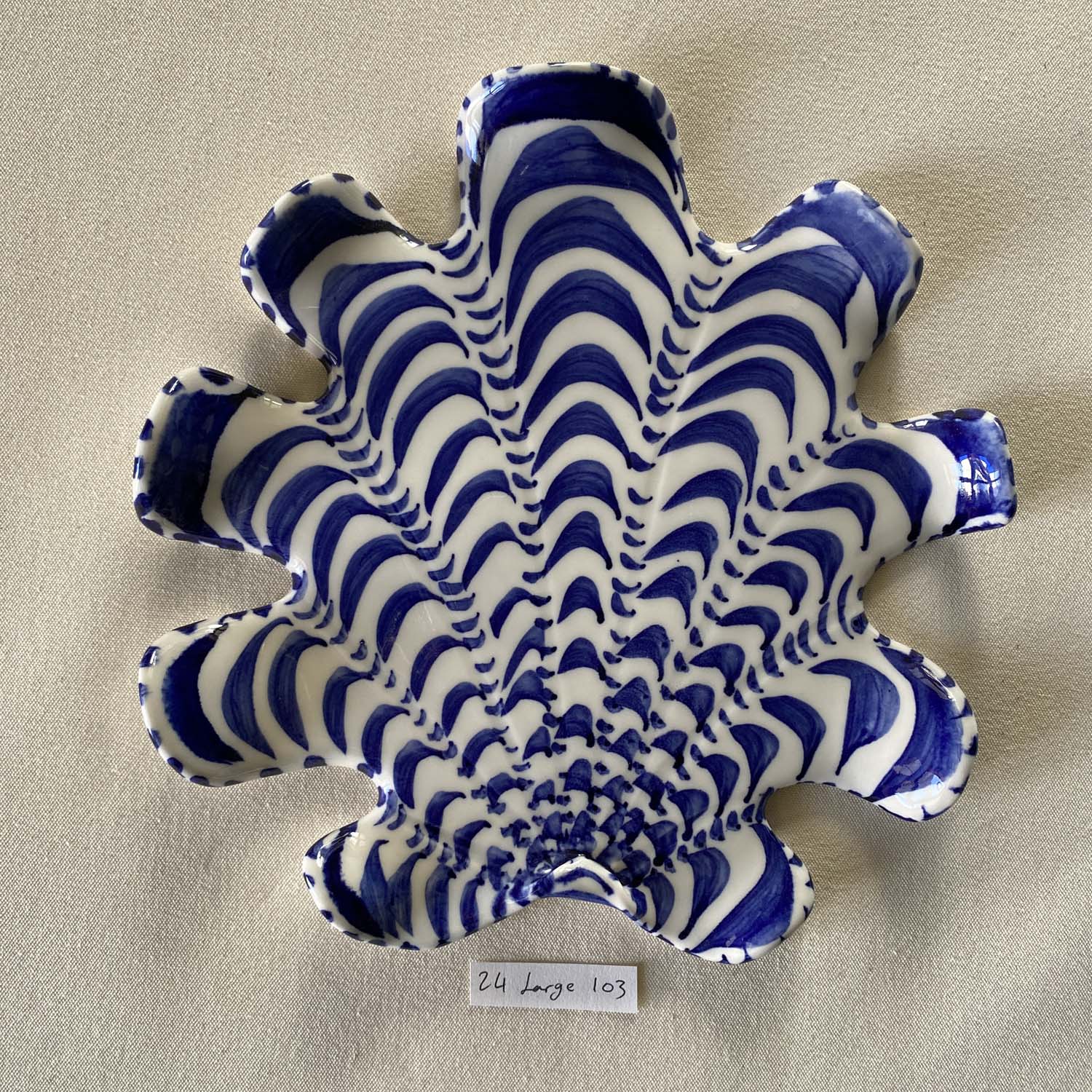 24 large shell 103