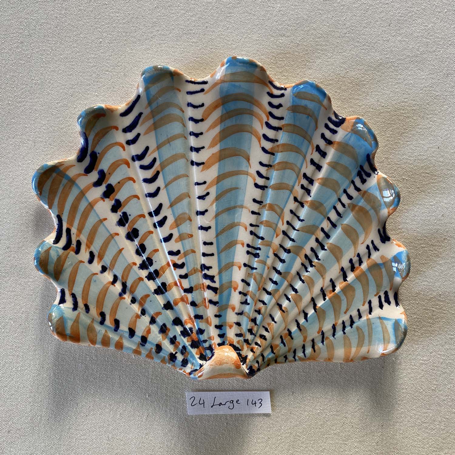 24 large shell 143