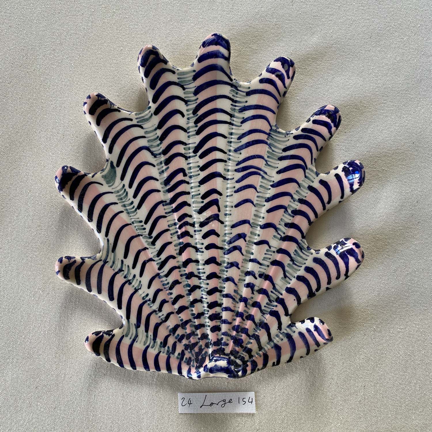 24 large shell 154