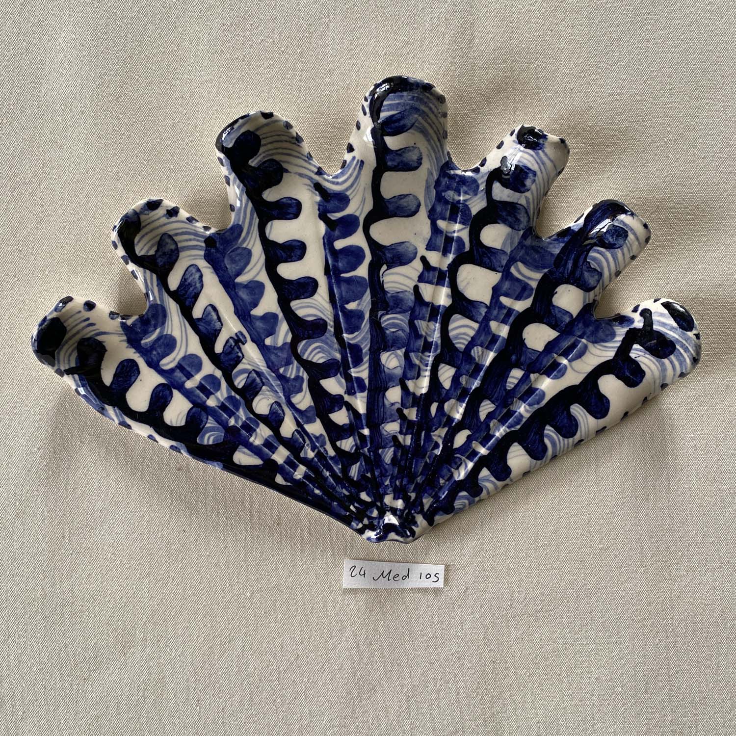 24 medium shell 105