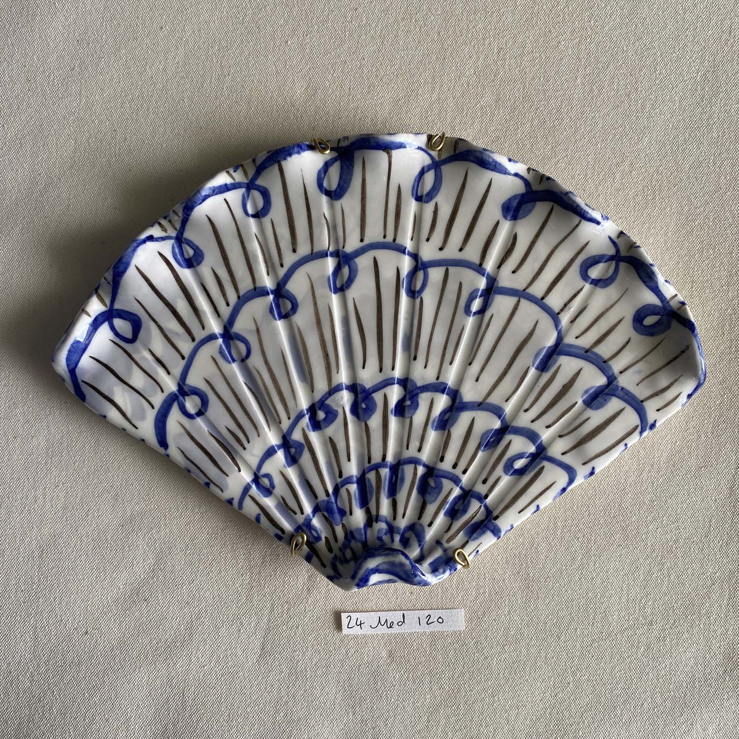 24 medium shell 120
