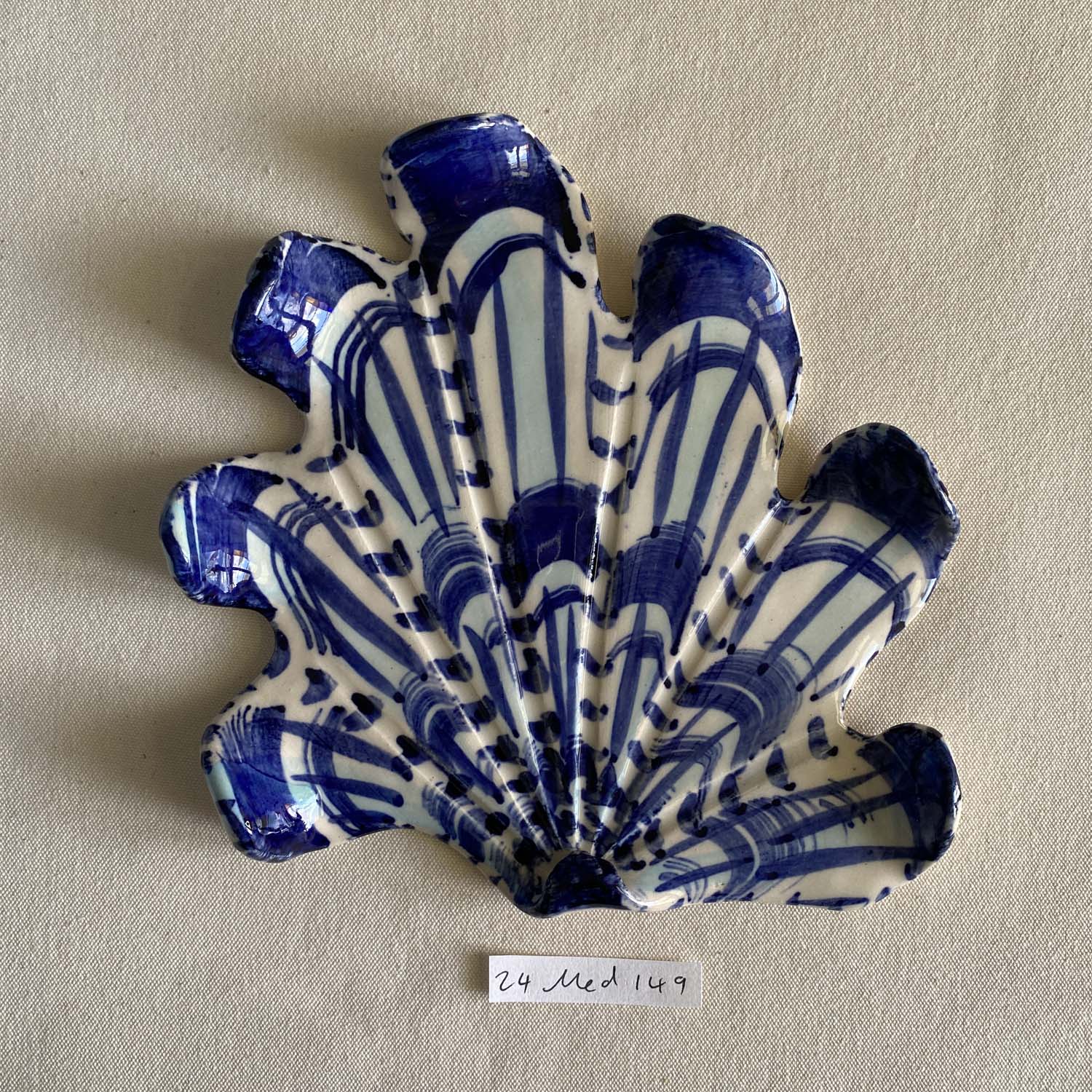24 medium shell 149