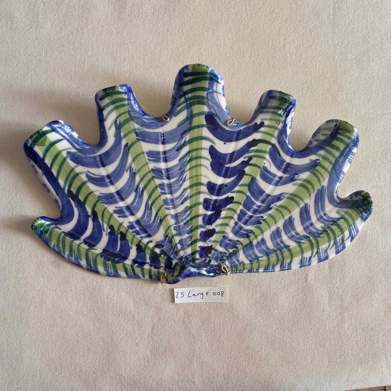 25 large shell 008