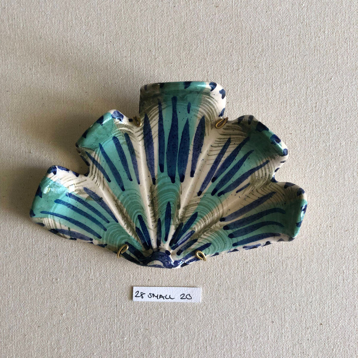 28 small shell 020