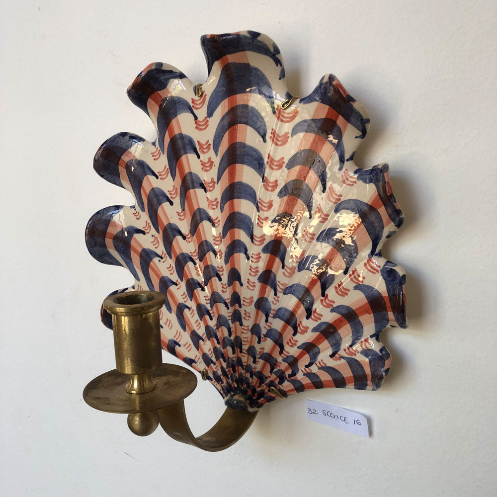 32 sconce 16