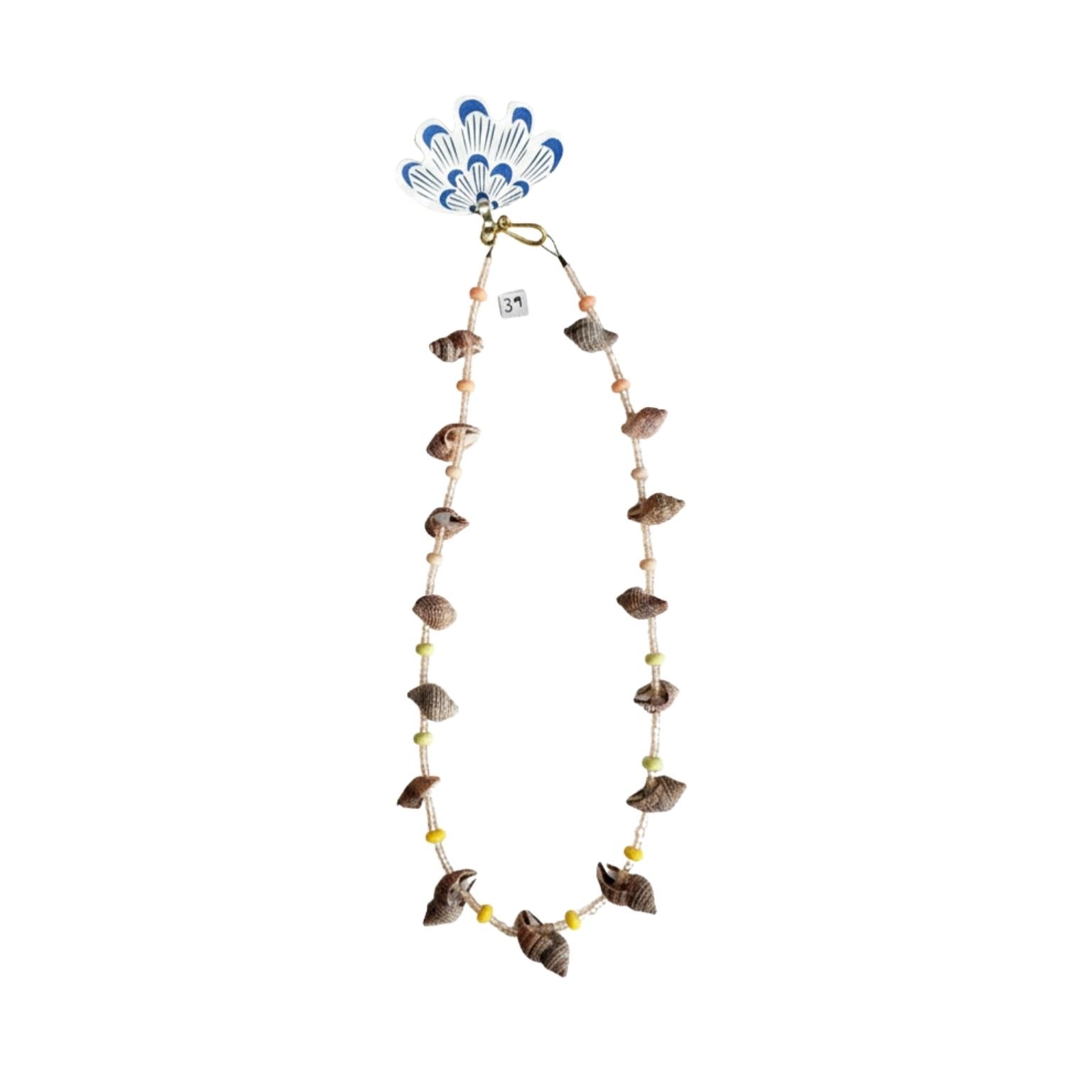 39 Shell necklace