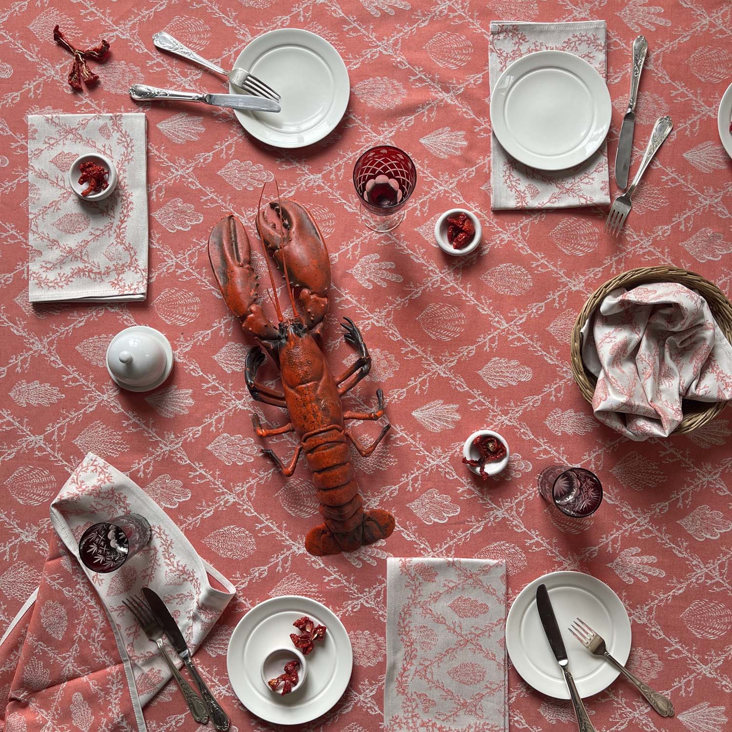 Red 8 Seater Heirloom table cloth