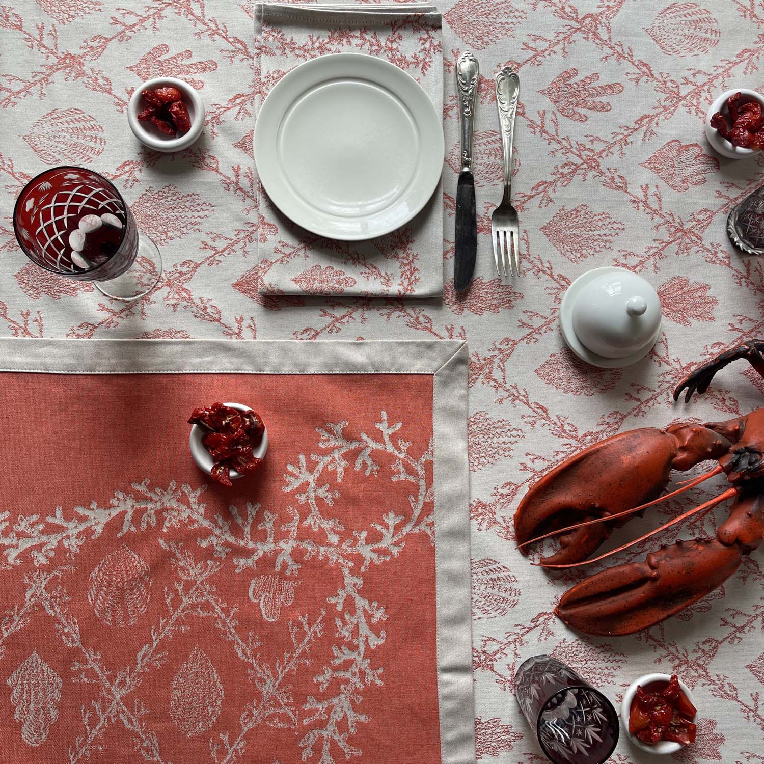 Red 8 Seater Heirloom table cloth