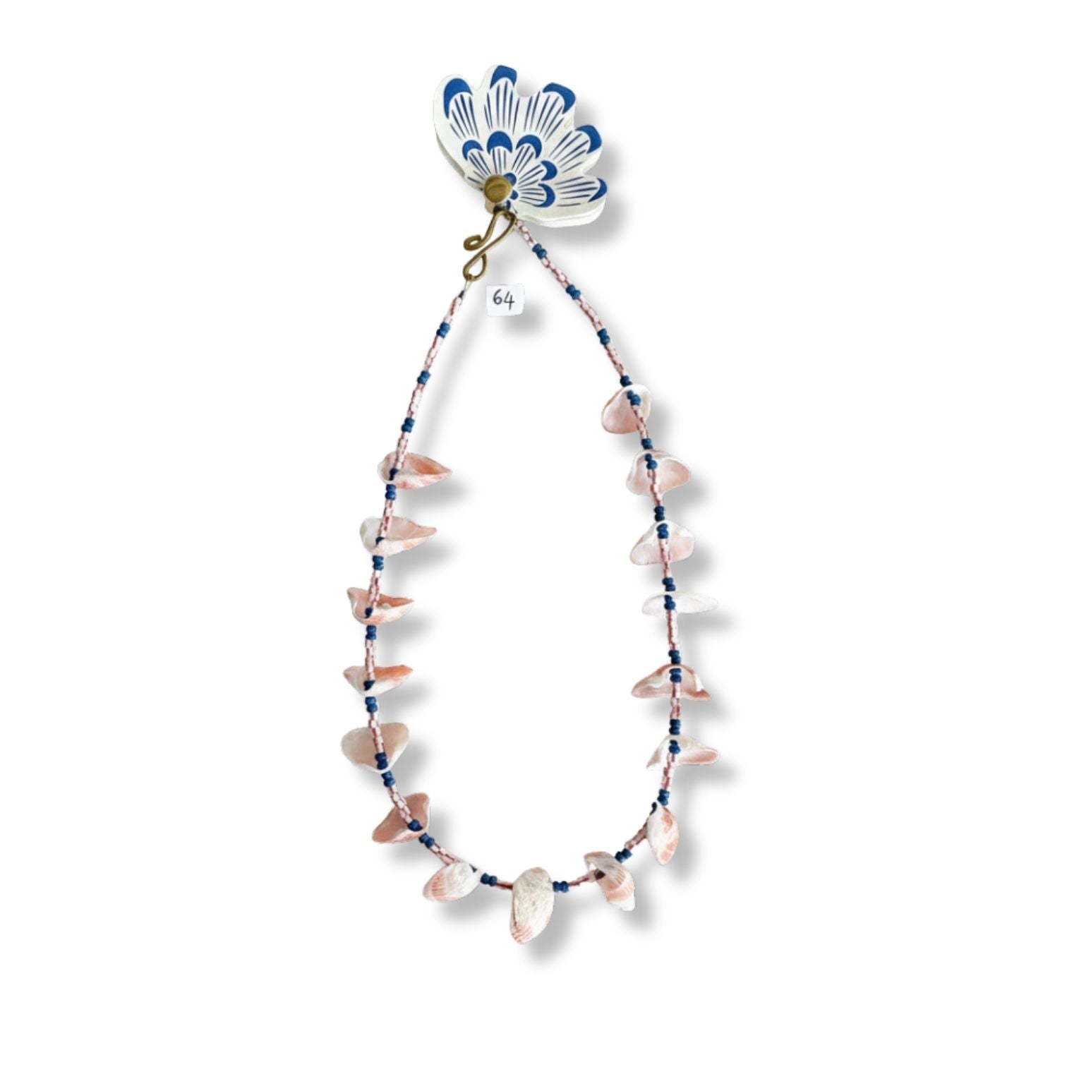 64 Shell necklace
