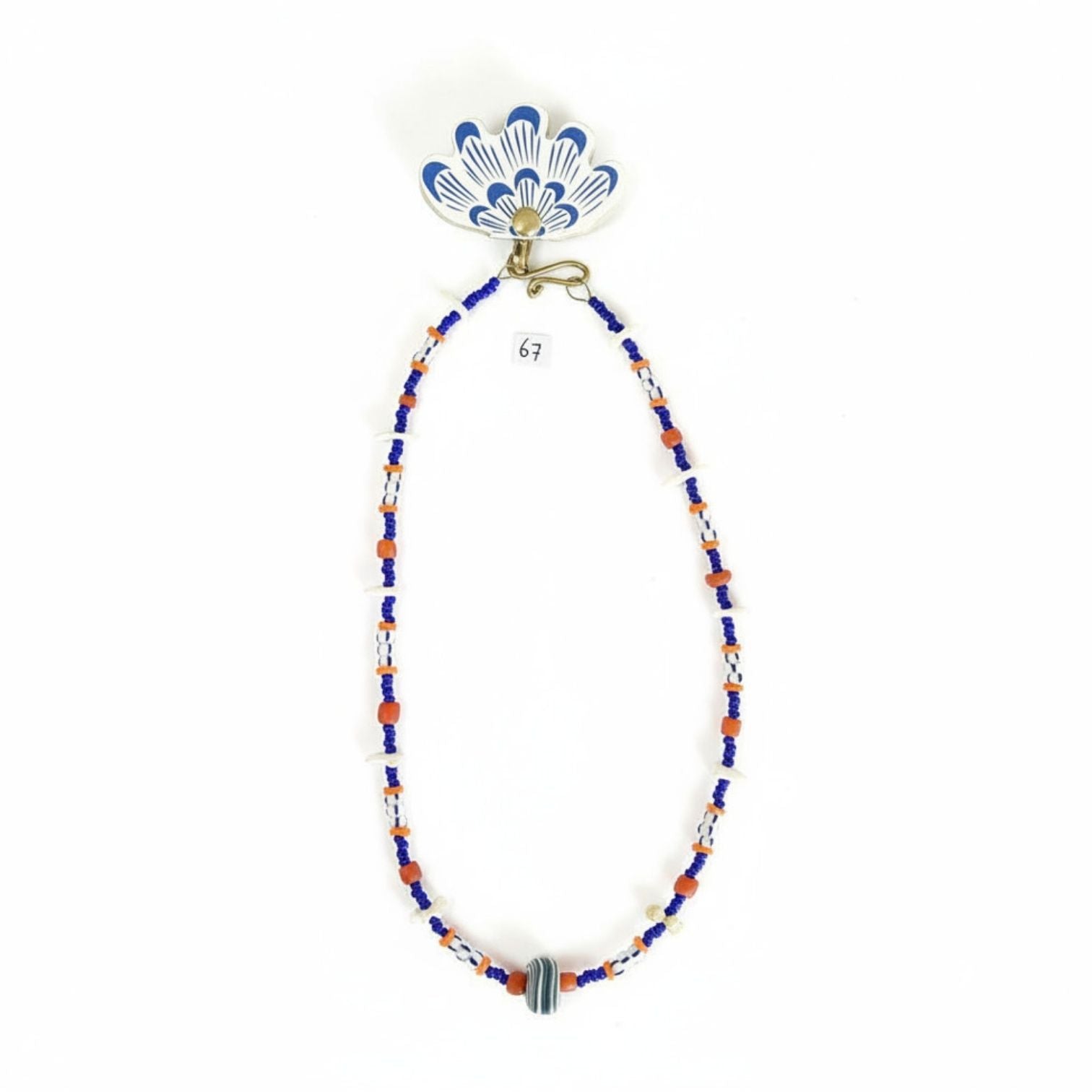 67 Shell necklace