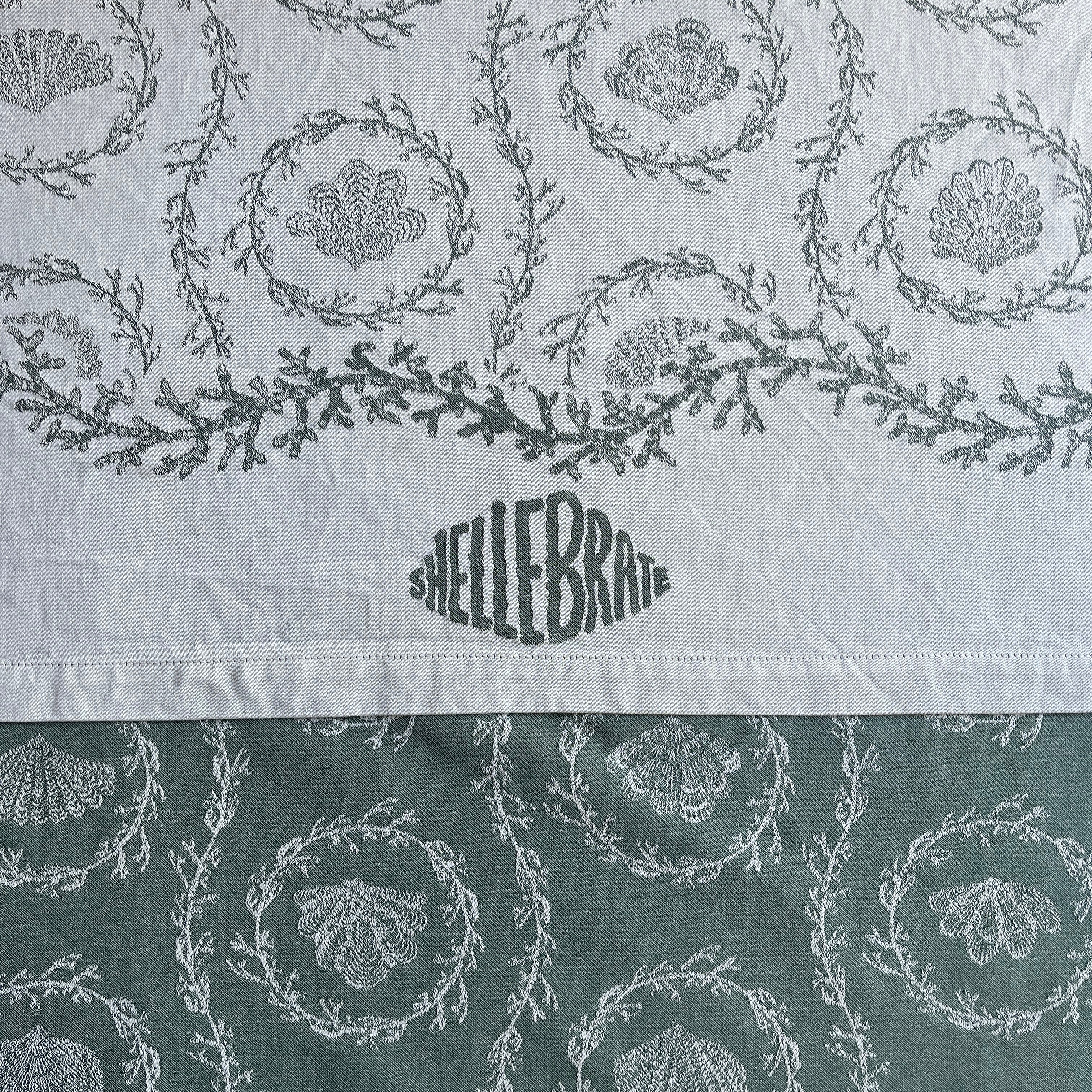 Green 8 Seater Heirloom table cloth