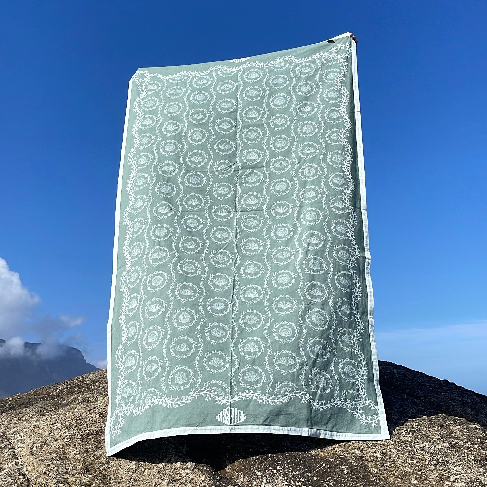 Green 8 Seater Heirloom table cloth