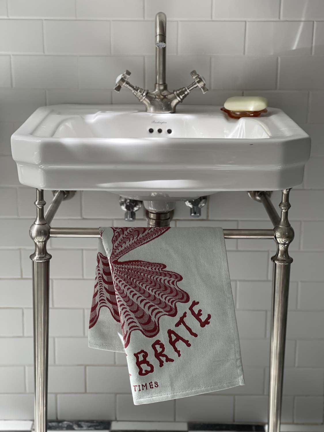 Burgundy (male) Venus Jacquard Tea Towel