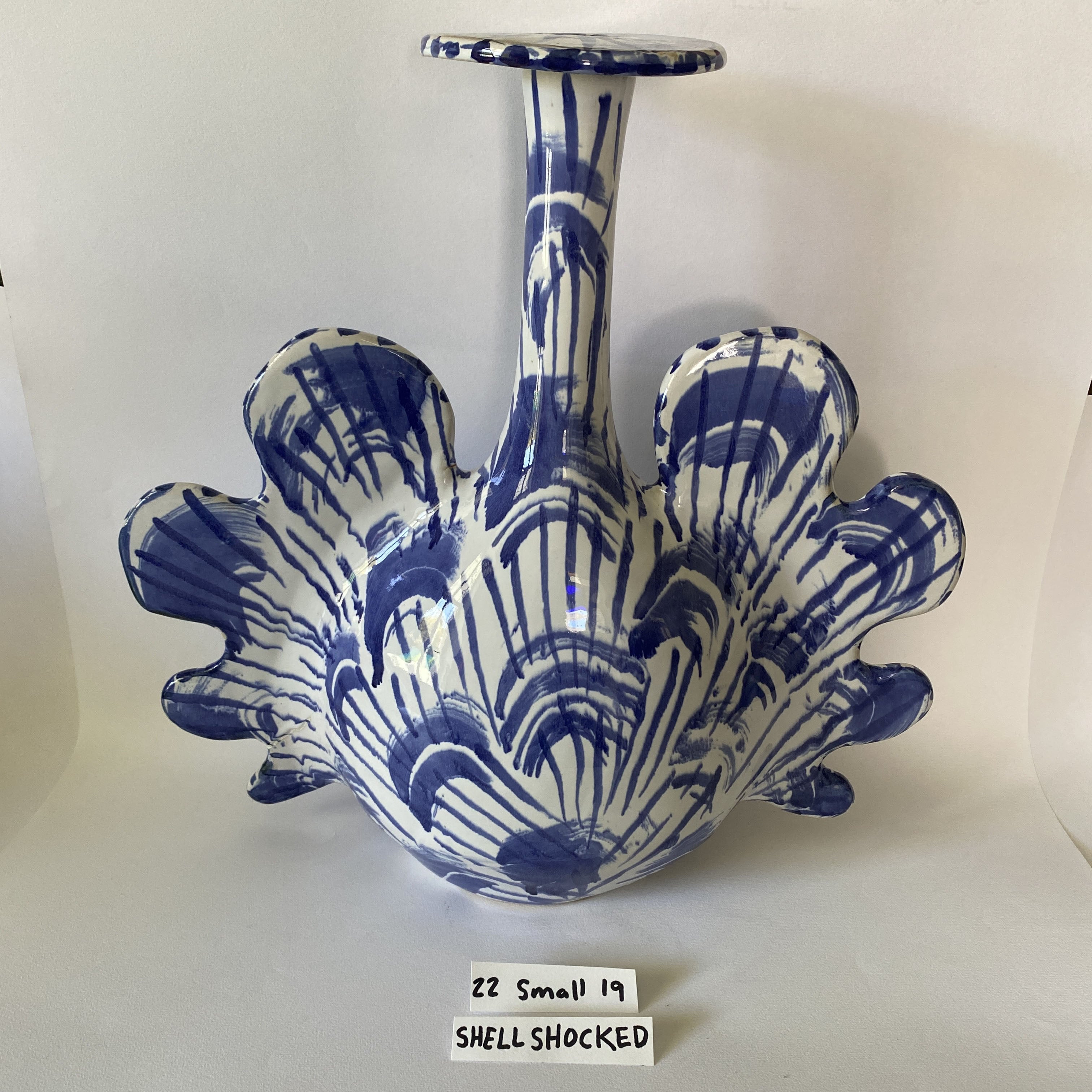 Shellegance x Anthony Shapiro Vase 22 Small 19 Shellshocked