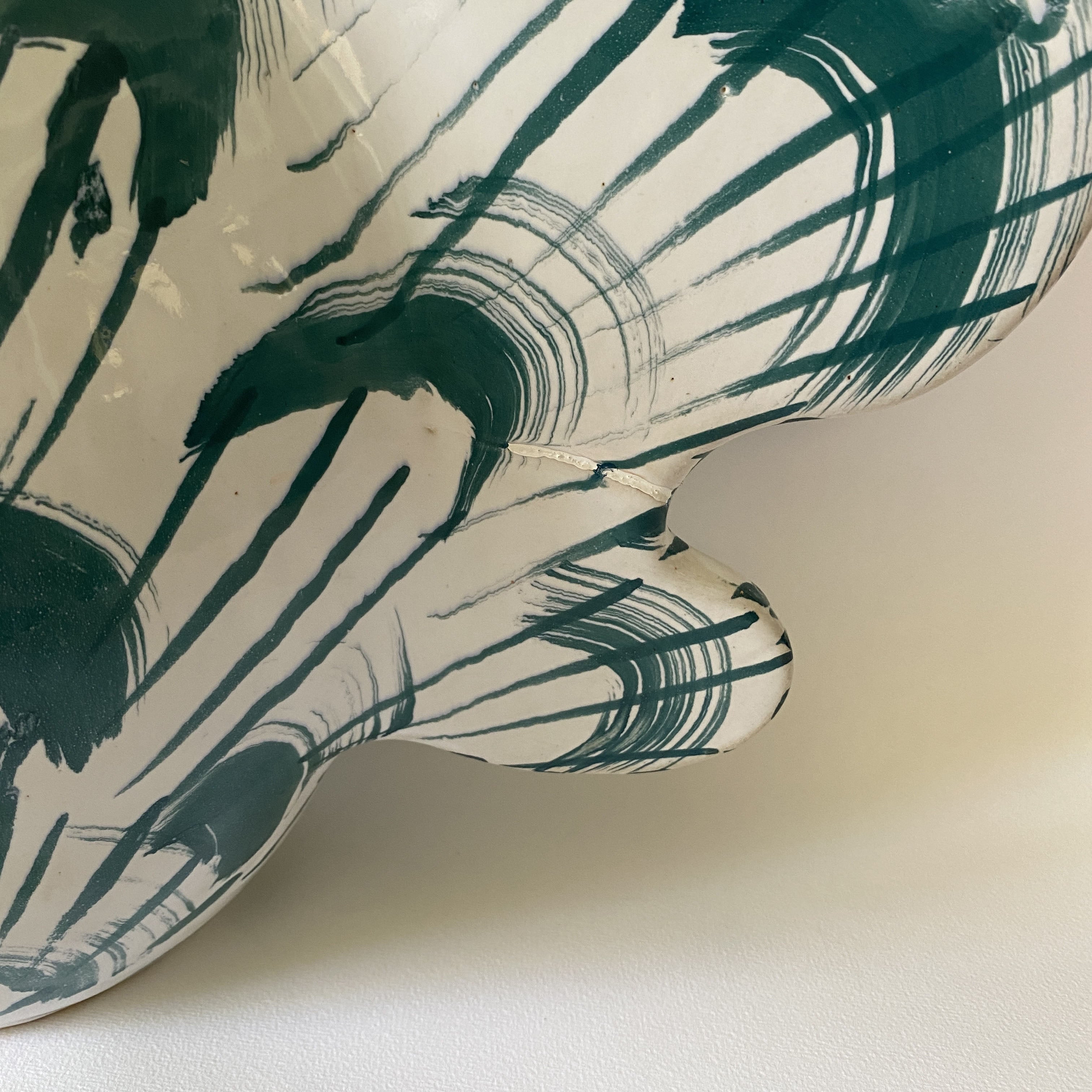 Shellegance x Anthony Shapiro Vase 22 Small 20 Shellshocked