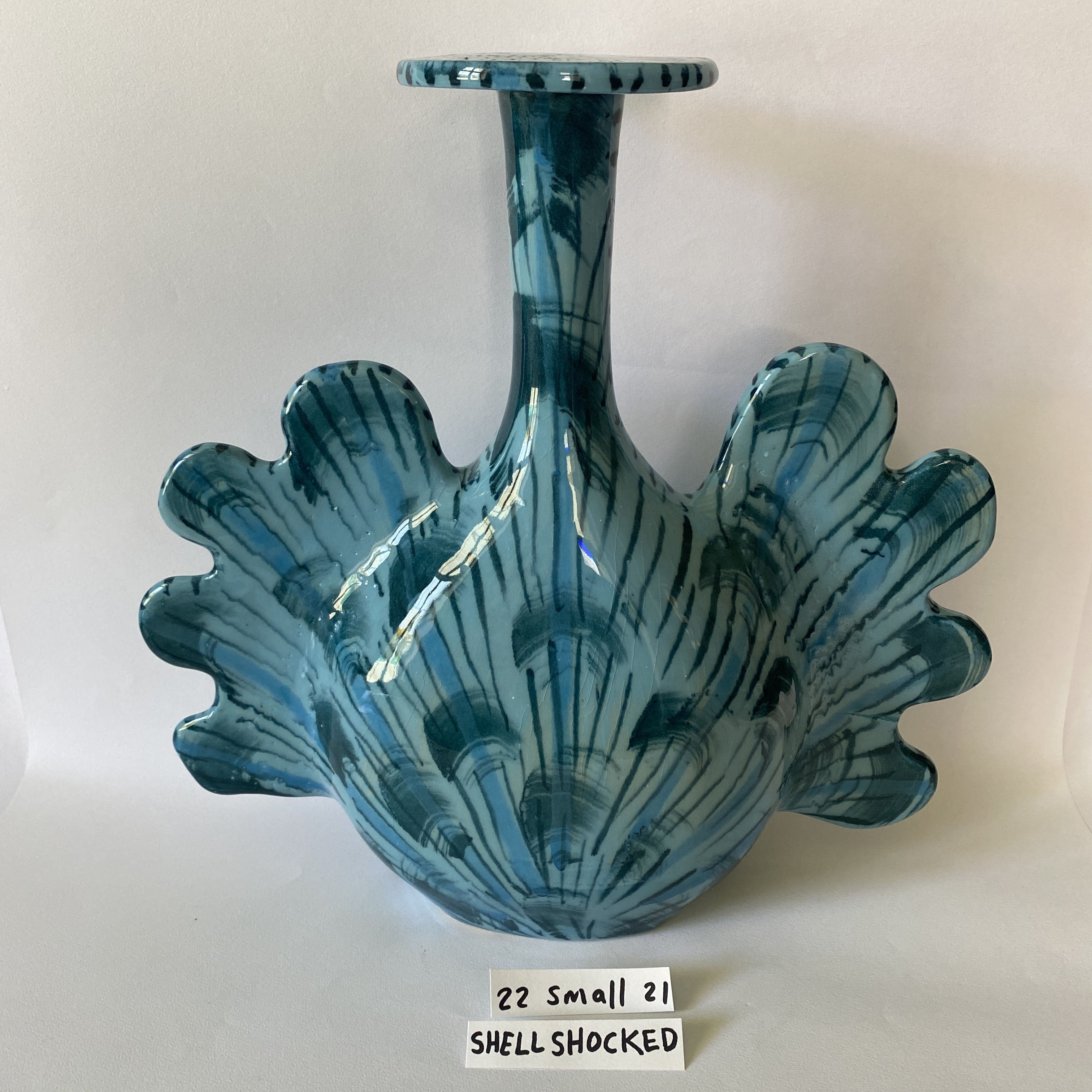 Shellegance x Anthony Shapiro Vase 22 Small 21 Shellshocked