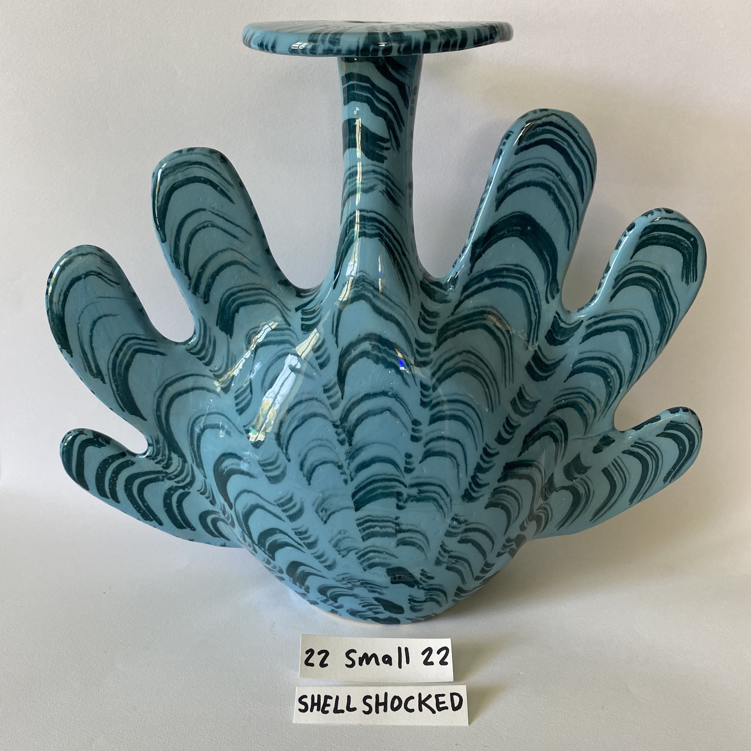 Shellegance x Anthony Shapiro Vase 22 Small 22 Shellshocked