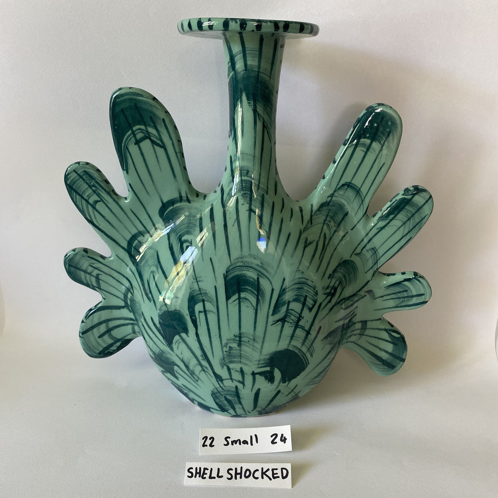 Shellegance x Anthony Shapiro Vase 22 Small 24 Shellshocked