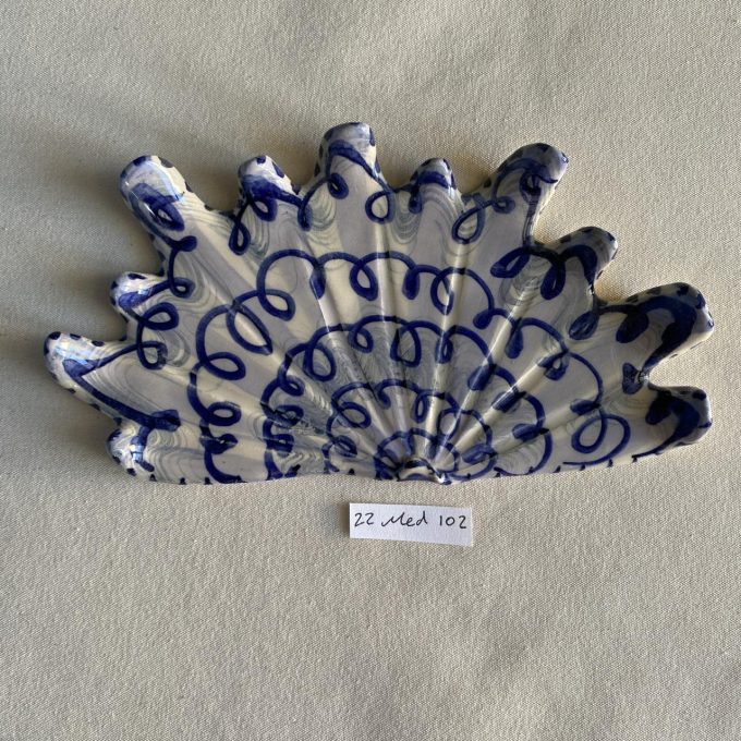 22 Medium 102