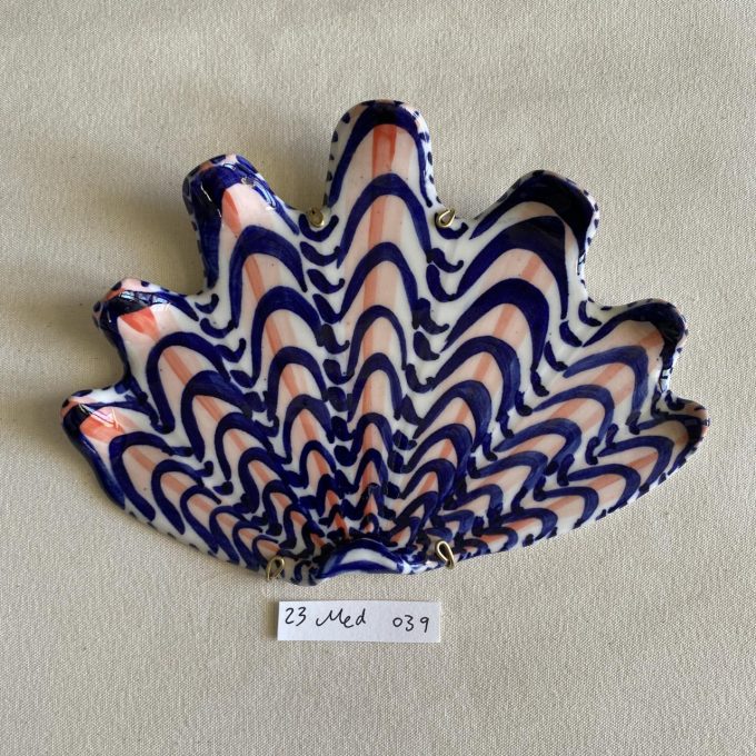 23 Medium 039