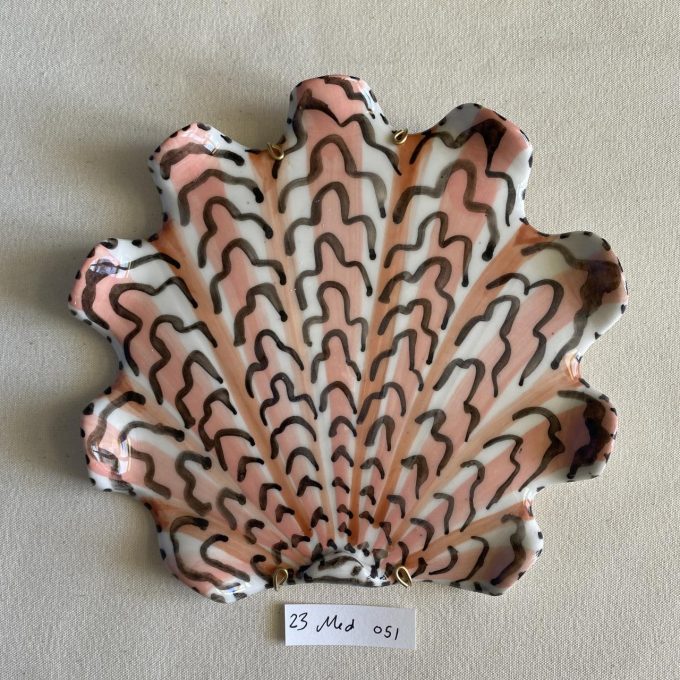 23 Medium 051