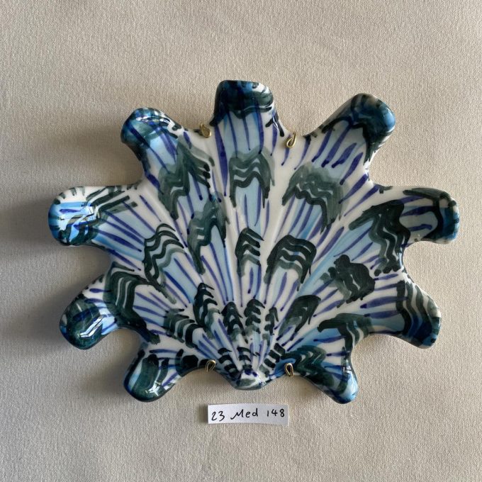 23 Medium 148