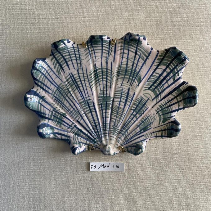 23 Medium 151