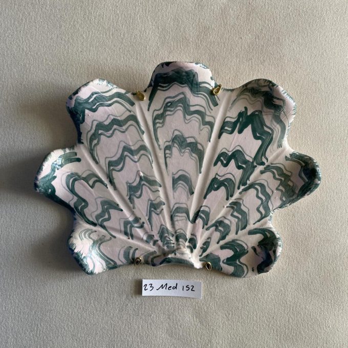 23 Medium 152