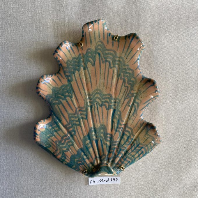 23 Medium 158