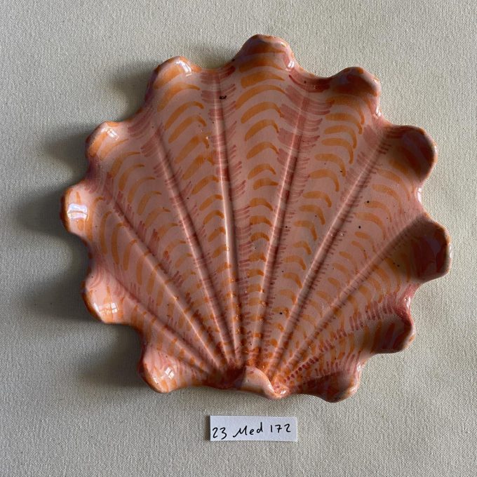 23 Medium 172