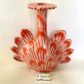 SHELLEGANCE x ANTHONY SHAPIRO Vase 22 Small 16 SHELLSHOCKED